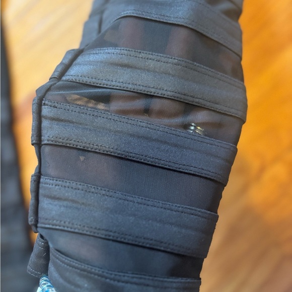 90 Degree By Reflex Black Leggings with Wide Waistband and Stripes - Picture 2 of 4